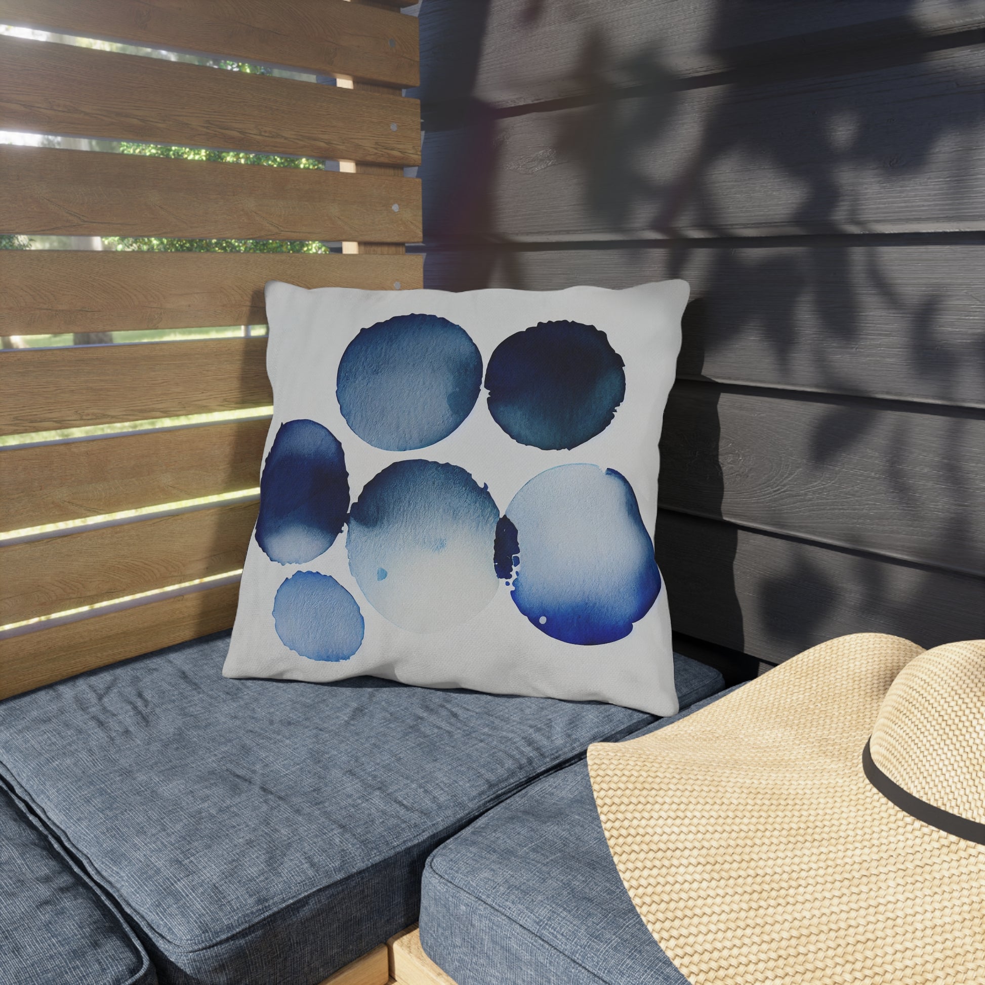 466dda41-pillow