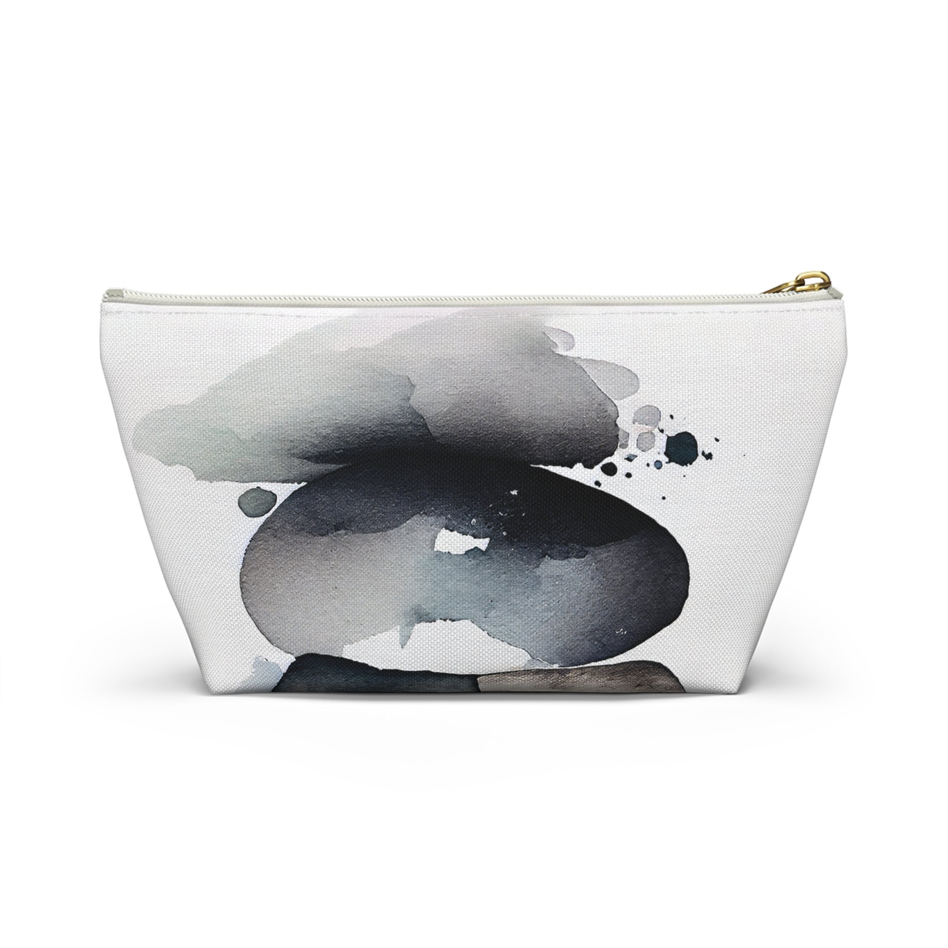 9d6622cd-pouch