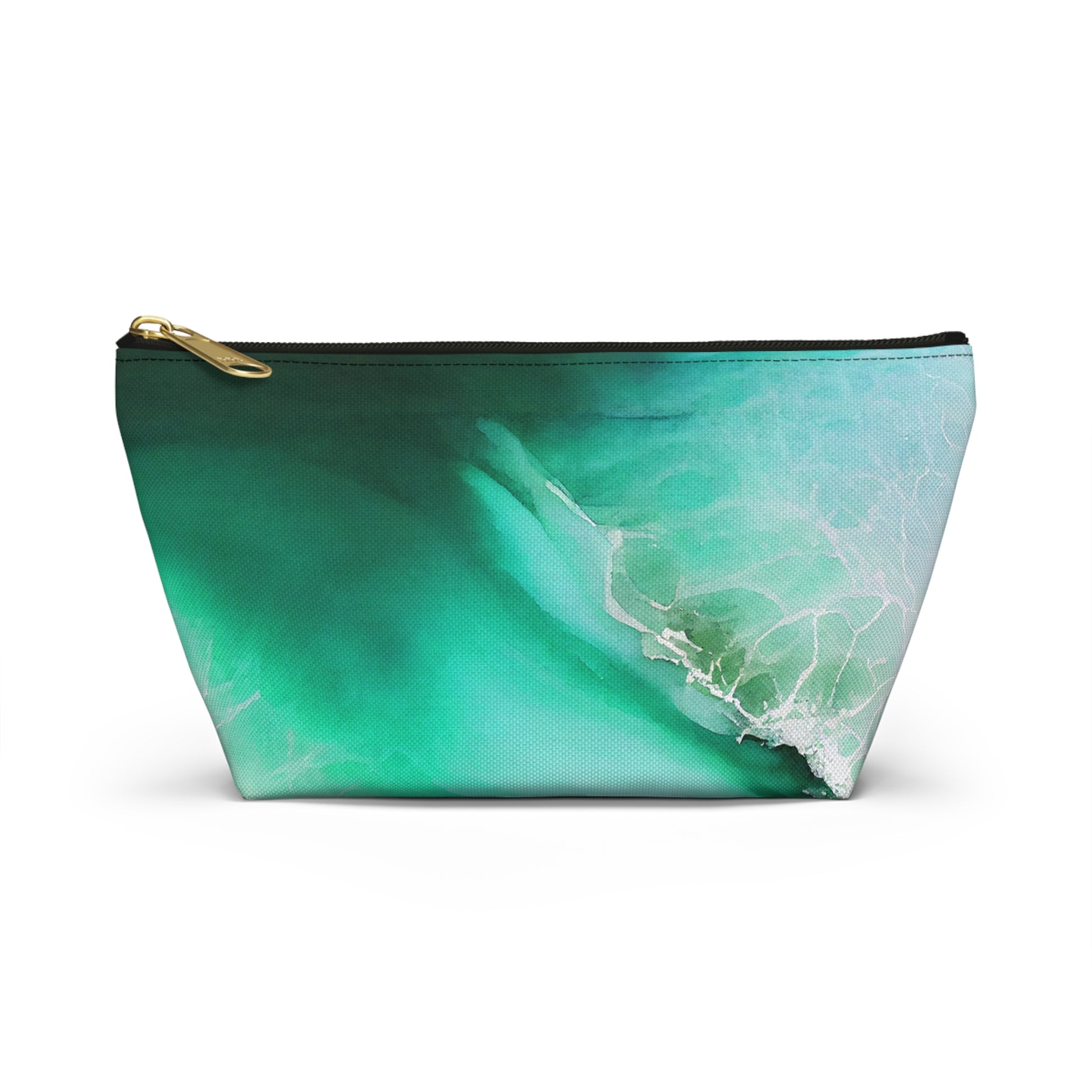 75dd22c0-pouch