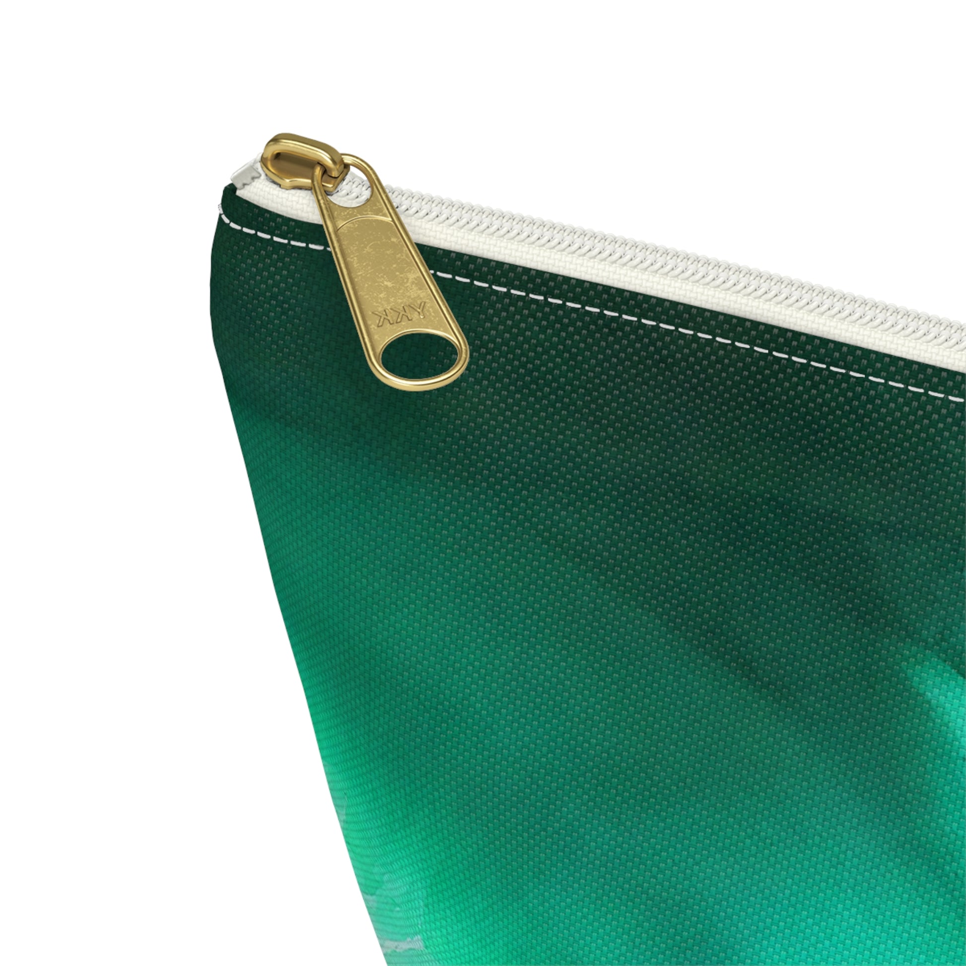 75dd22c0-pouch