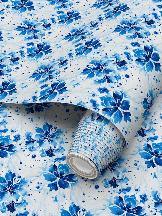 Elegant Bavarian Floral Wallpaper: Blue & White Abstract - Seamless, Traditional & Modern Design